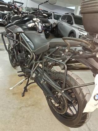 TRIUMPH TIGER 800 XR 